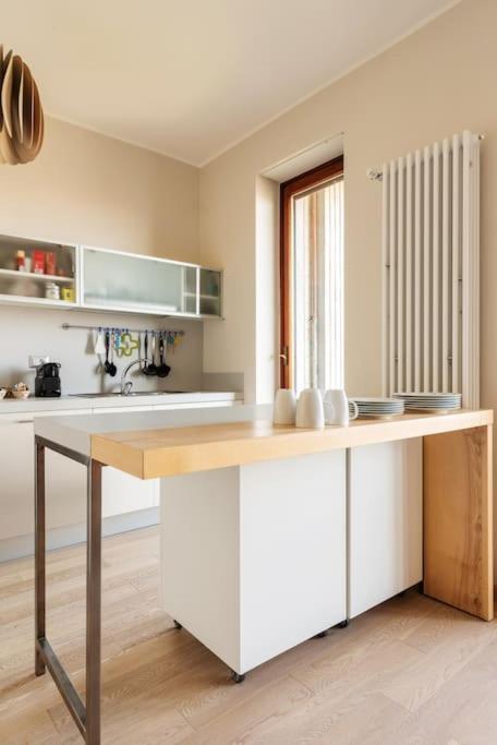 Schiavoni Flexyrent Wifi Apartamento Milão Exterior foto